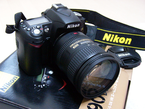 Nikon D90.jpg